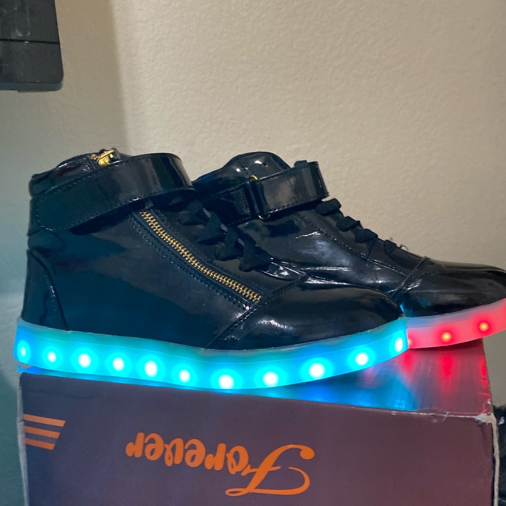 black LED shoes